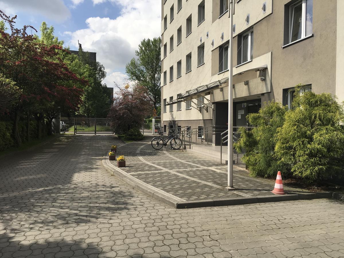 Gosciniec Tombor Aparthotel Katowice Kültér fotó
